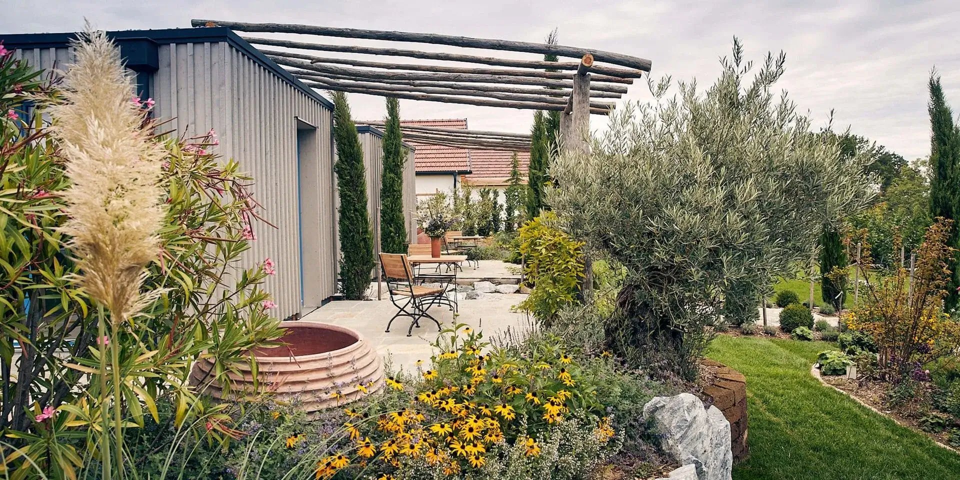 csm_Villa_Garten_3_4000x2000px_99d573e596
